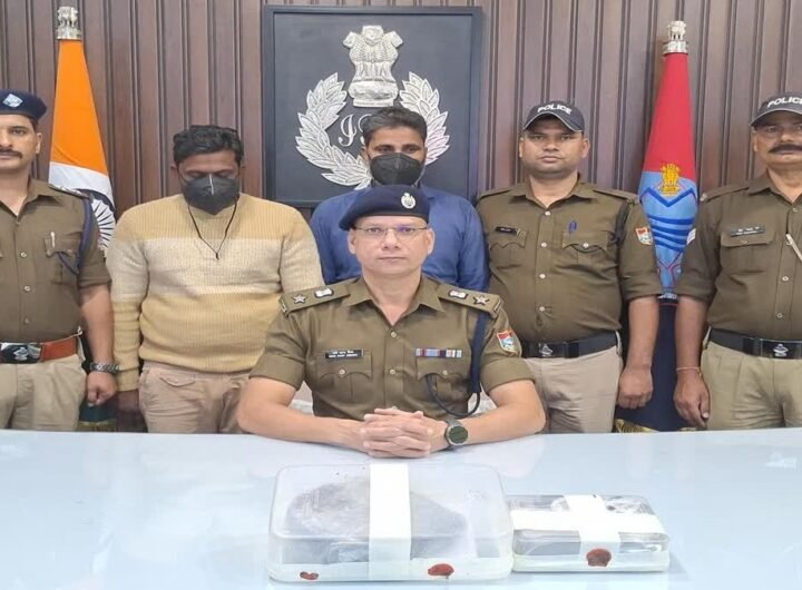 तस्कर गिरफ्तार