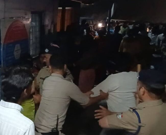 हरिद्वार पुलिस चौकी हंगामा